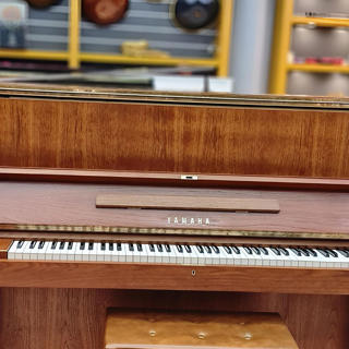 پیانو آکوستیک یاماها مدل W103