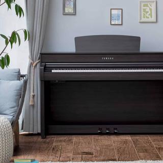 مقایسه بین یاماها CLP-745 Clavinova و CLP-735