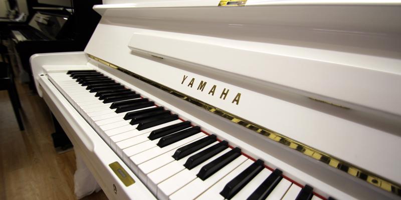 مقایسه Yamaha CLP و YDP