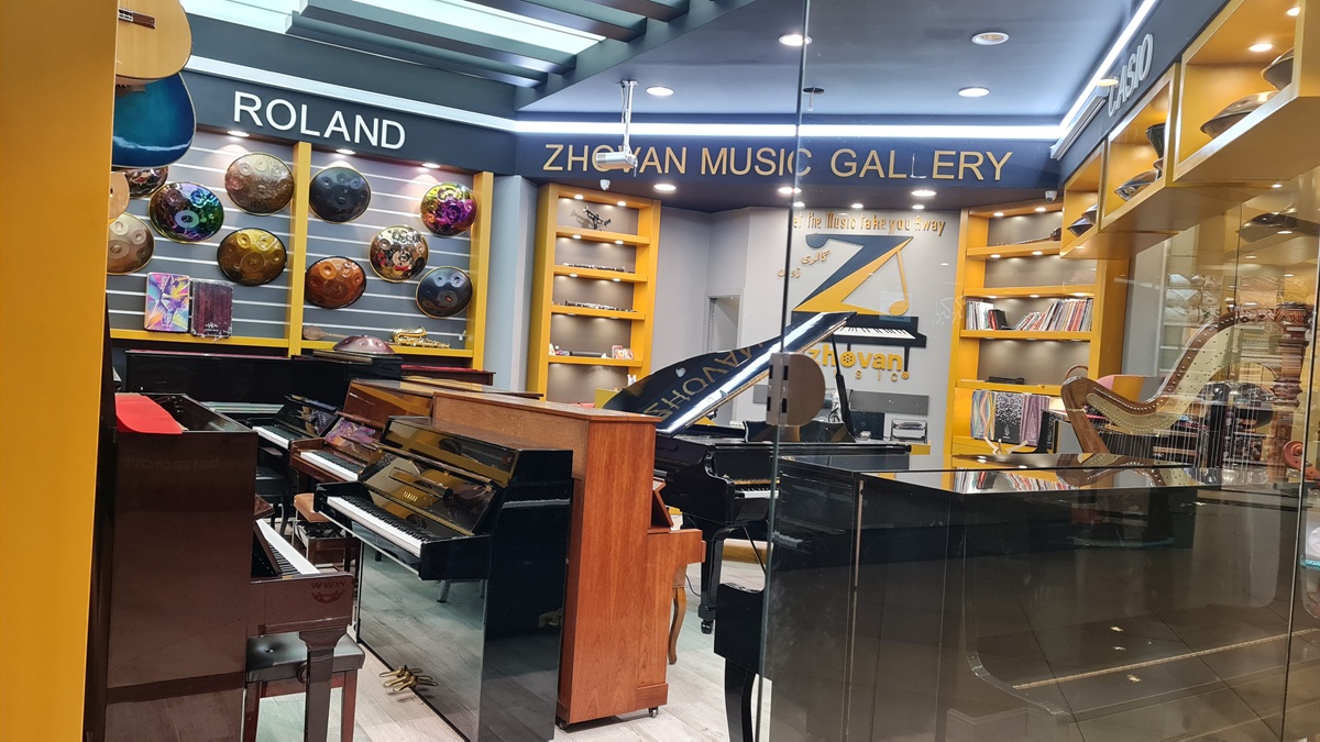 فروش پیانو به گالری ژوان