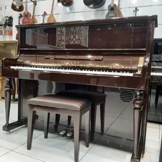 پیانو طرح آکوستیک یاماها مدل CH125 B
