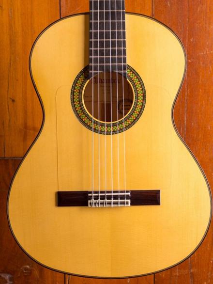 گیتار فلامنکو الحمبرا مدل 7FC