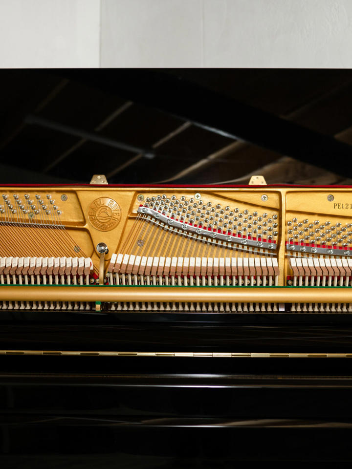 پیانو اکوستیک پریل ریور مدل PE121