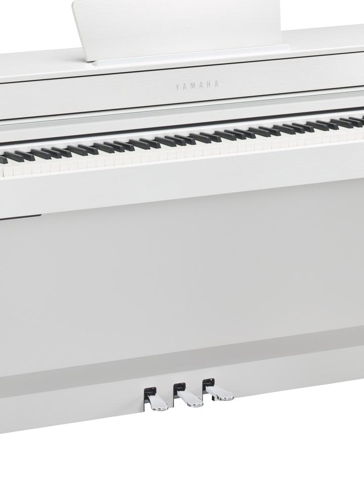 پیانو یاماها مدل CLP-635 تصویر 